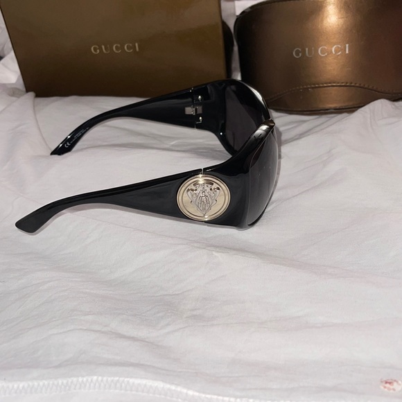 Gucci sunglasses - Picture 5 of 11